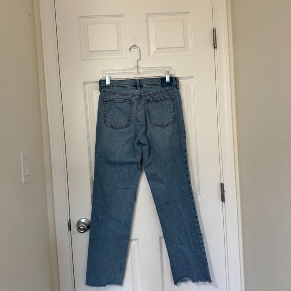 ABERCROMBIE & FITCH Mid Rise 90s Straight Jean Raw Hem 28 Regular - Picture 6 of 7